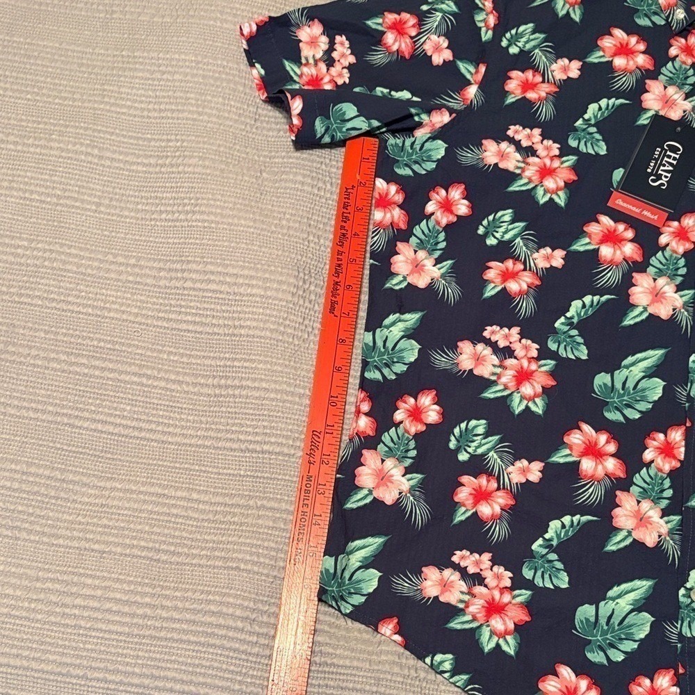 NWT Chaps Men's Navy and Red Floral Shirt - Picture 10 of 12